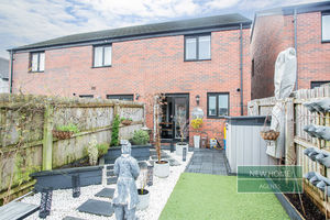 Photo 16- click for photo gallery